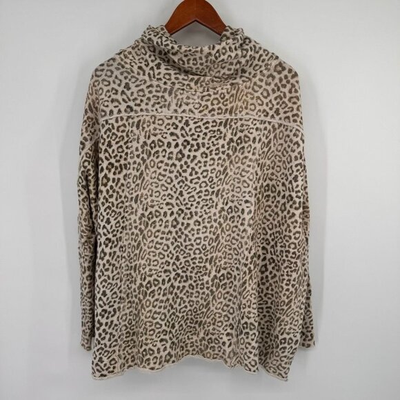 We The Free Womens Leopard Print top jacket Cardigan size Medium knit Cotton - Picture 14 of 16